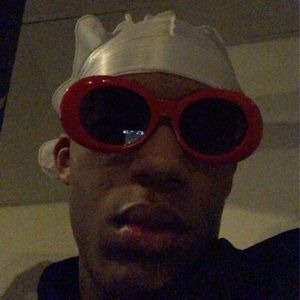 Meet your Posher, Dillan